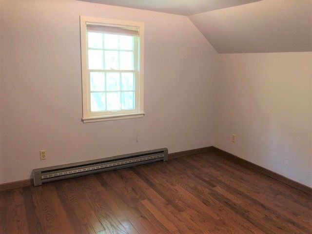 955 Ottawa Ave - Photo 2 of 10