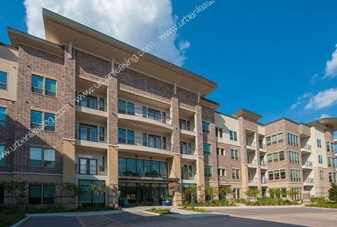 935 North Eldridge Parkway - Photo 2 of 7