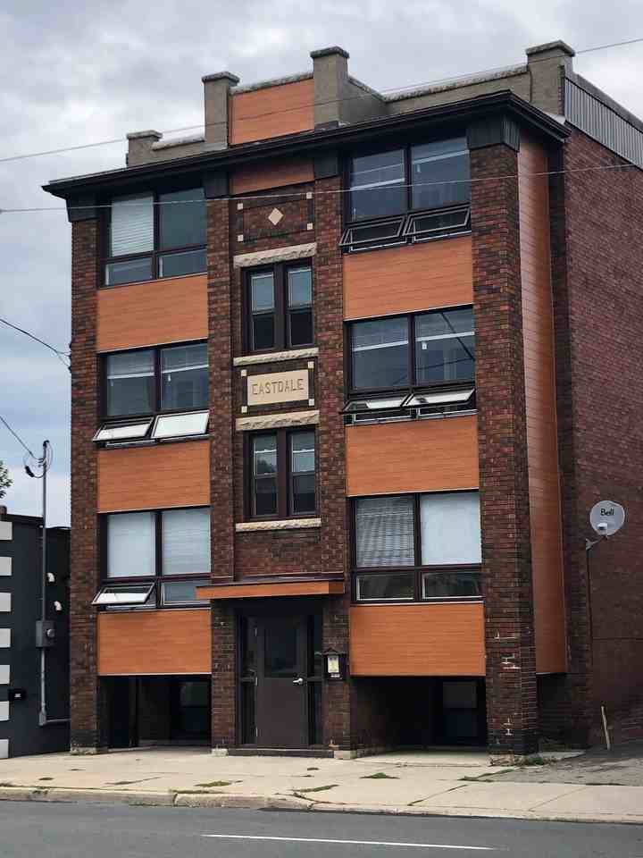 1253 Main Street East 6, Hamilton, ON L8K 1A8 1 Bedroom Apartment