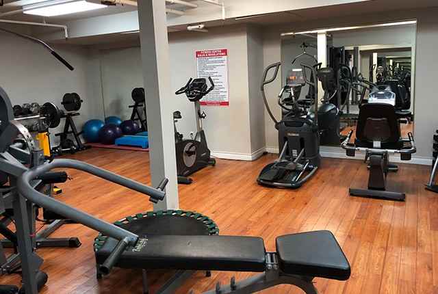 11673 Seventh Avenue - Photo 3 of 8