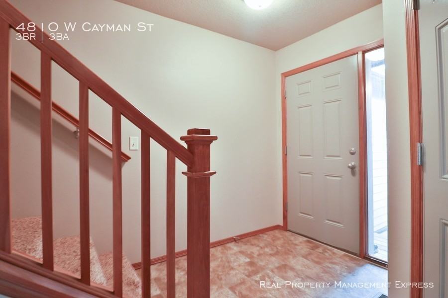 4810 W Cayman St - Photo 2 of 27