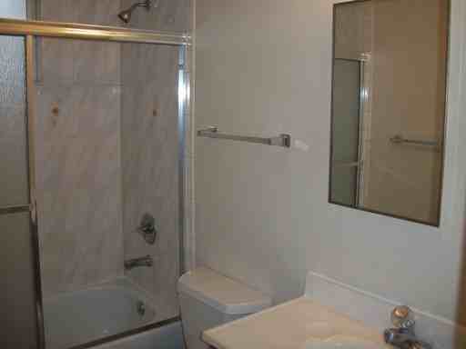 536 Celia St - Photo 3 of 9