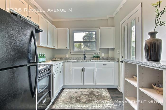 3026 Russell Avenue N - Photo 2 of 19