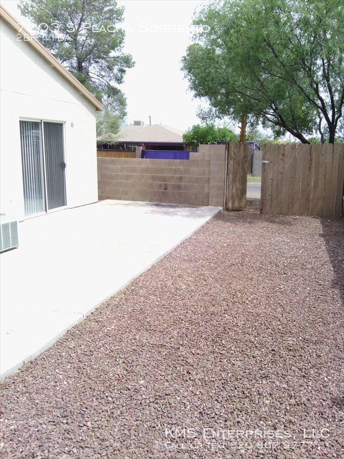 7003 S Placita Sorrento - Photo 2 of 17