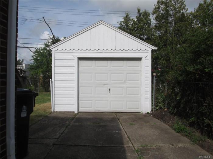 14 Hiler Avenue - Photo 2 of 14