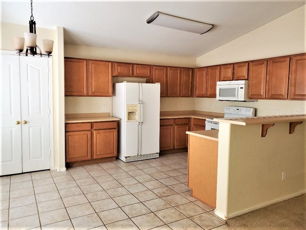 40436 N Burwick Way - Photo 6 of 27