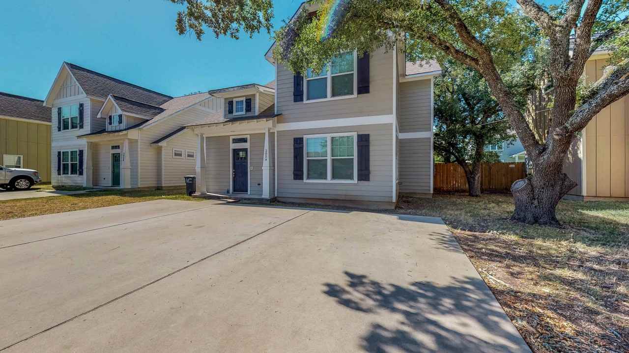 205 A Sterling - Photo 2 of 50