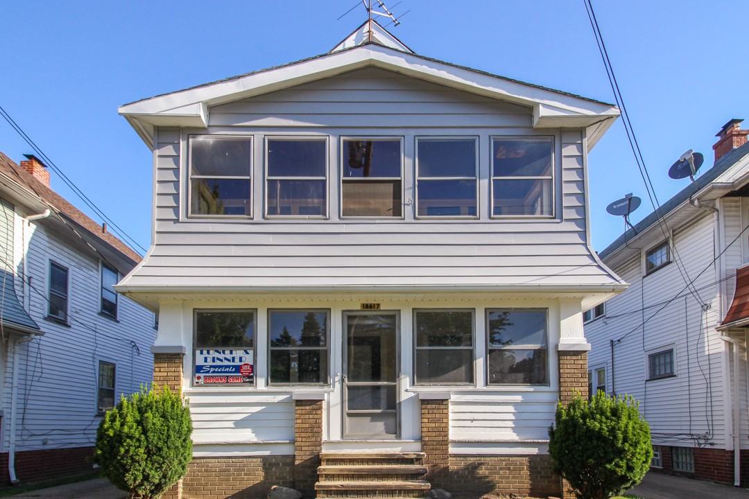 18617 Kewanee Ave - Photo 2 of 29