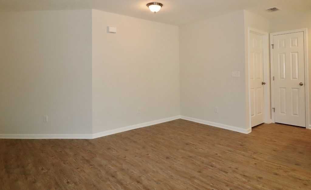 8709 Galveston Ave - Photo 3 of 9