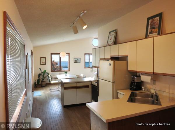 117 S 1st Street Unit 200 - Photo 3 of 8