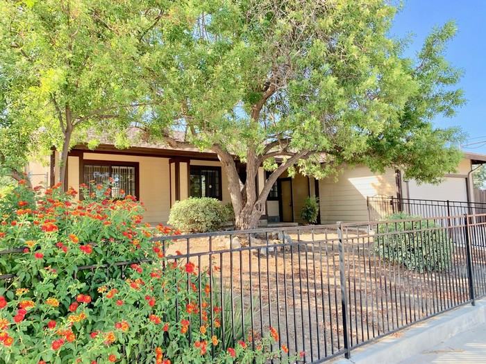 33167 Little John Way - Photo 3 of 21