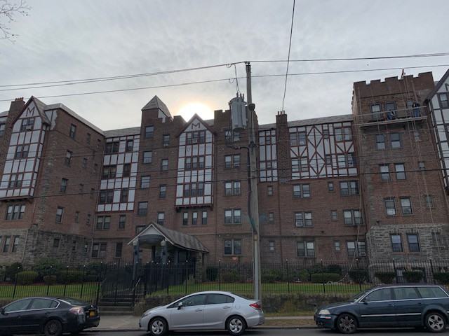 616 East Lincoln Avenue #C15