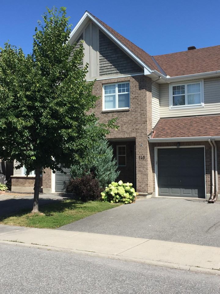 145 Waterbridge Drive, Ottawa, ON K2G 7C1 3 Bedroom House for Rent for