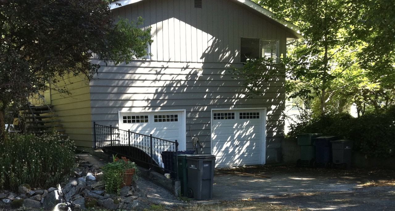 194 5th Ave Ne - Photo 2 of 2