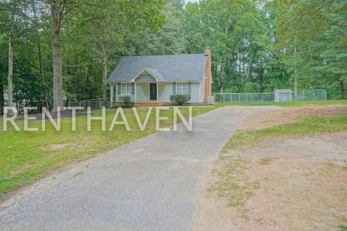 731 State Road S-42-4257 - Photo 3 of 20