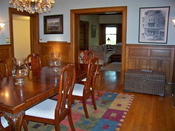 441 Madison Ave SE - Photo 2 of 17