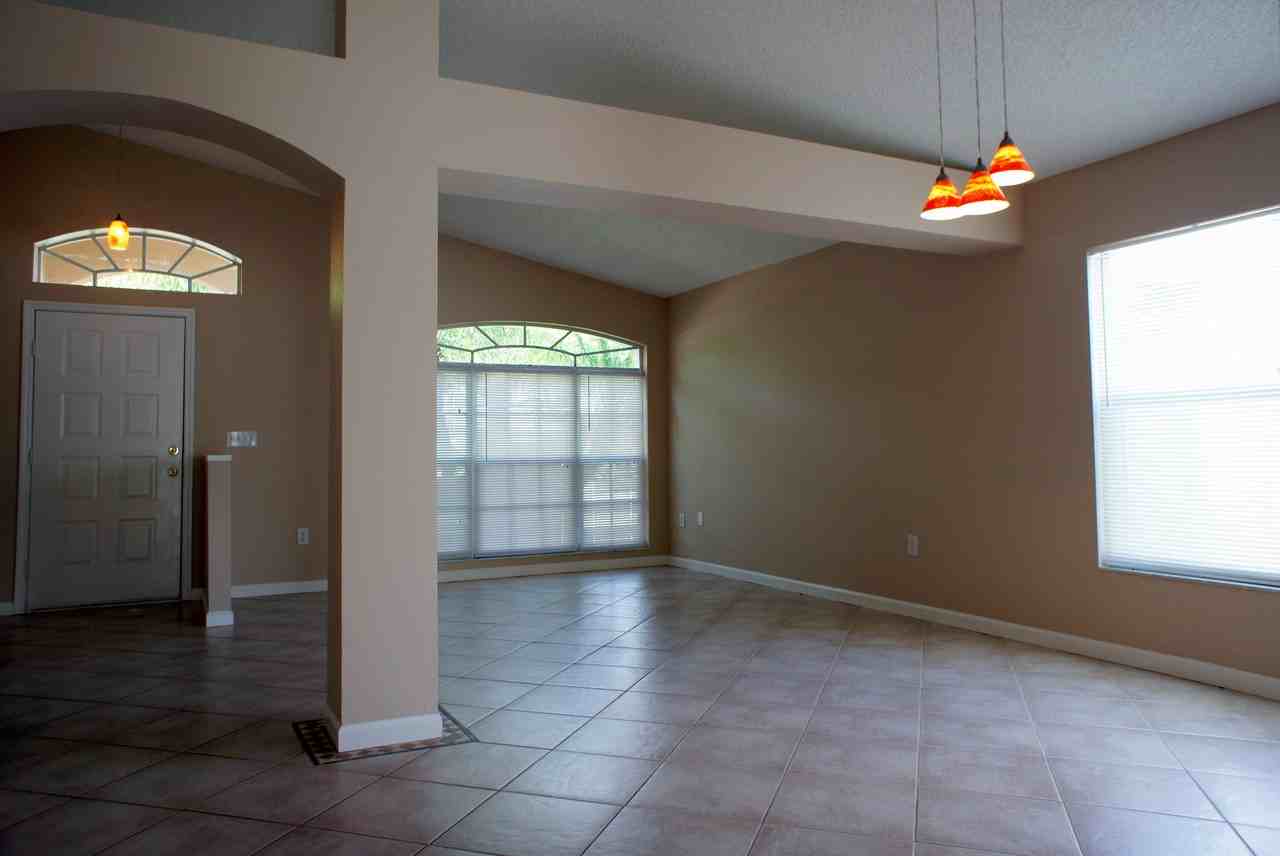 13114 Royal George Ave - Photo 3 of 17