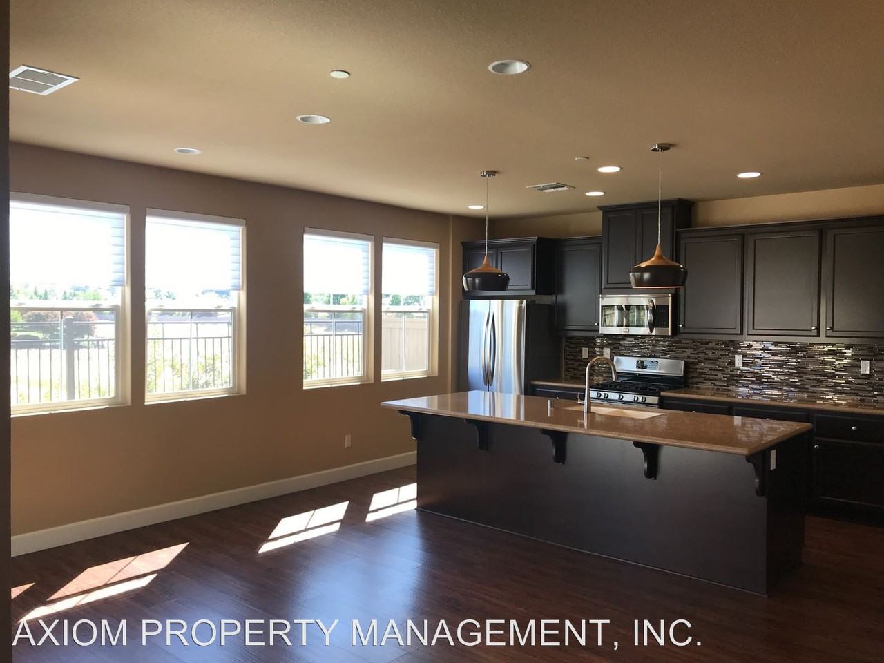 1360 Folsom Meadows Circle - Photo 3 of 15