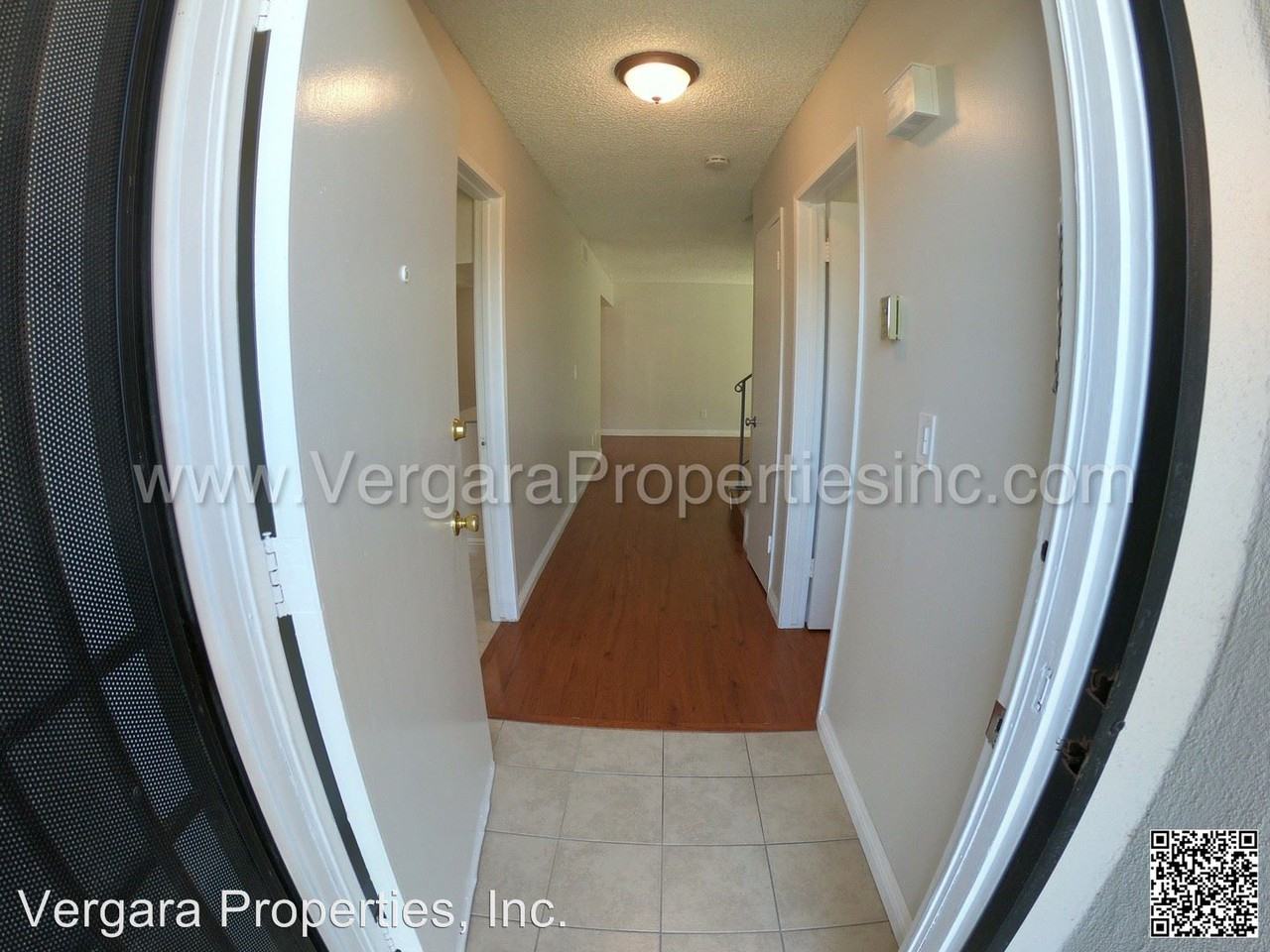 18010 Manhattan Place - Photo 2 of 35