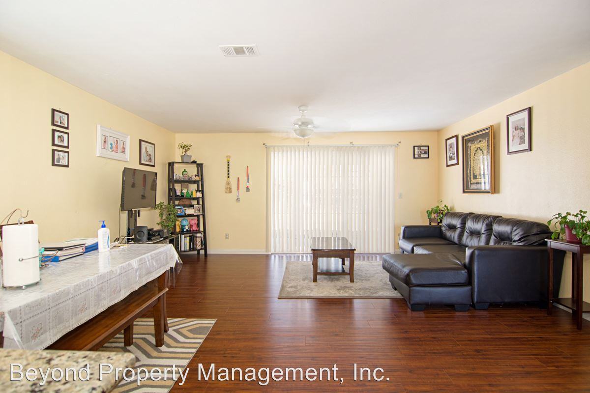 1345 Ava St. - Photo 3 of 12