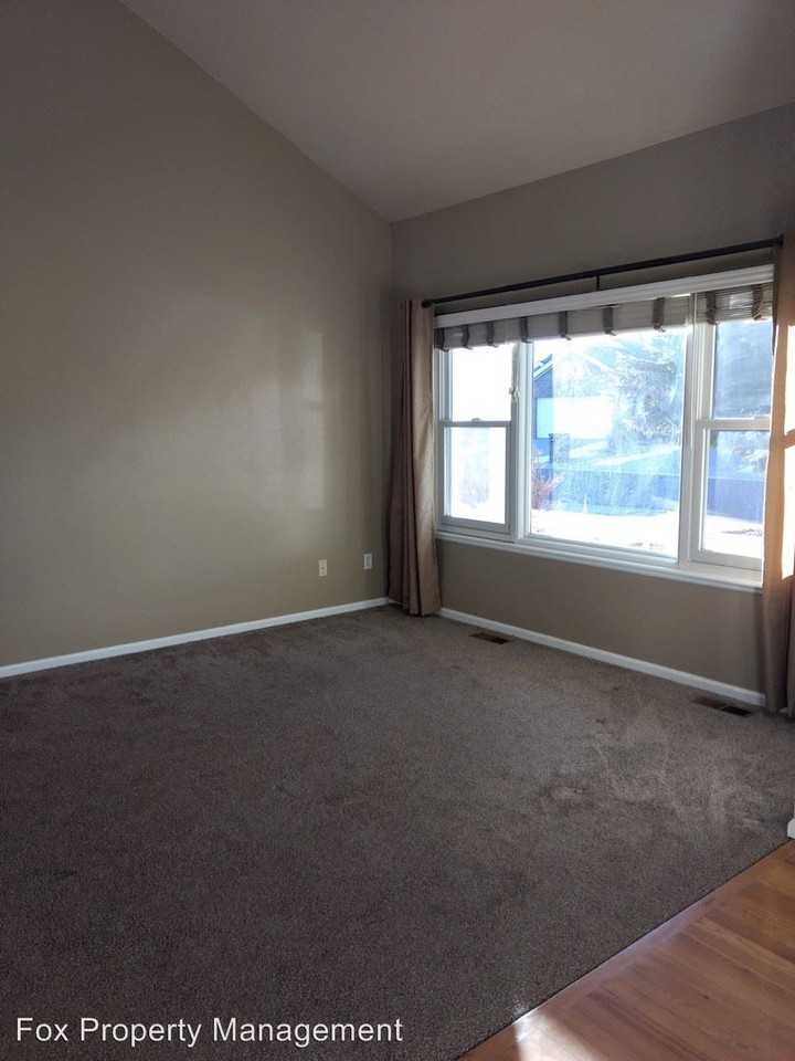 15961 W. 66th Place - Photo 3 of 19