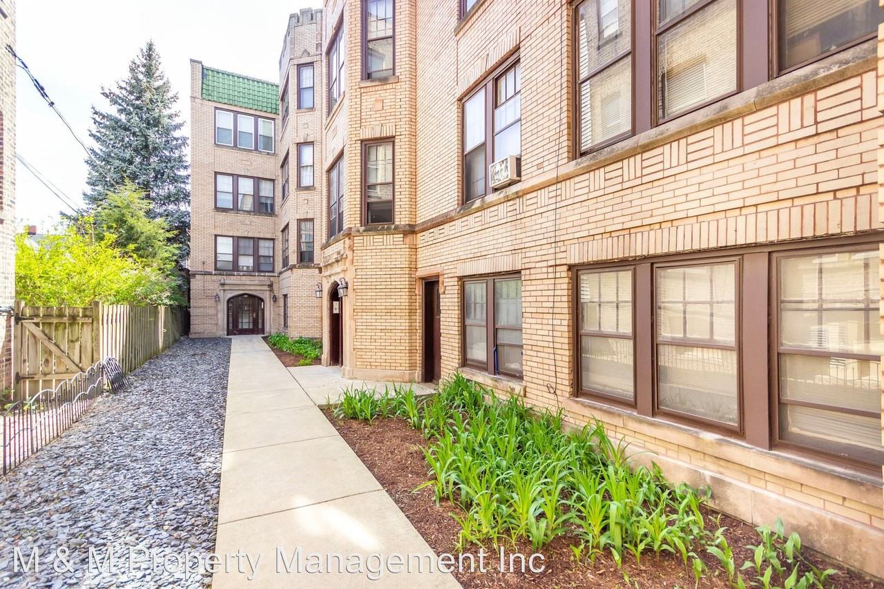 436 S Maple - Photo 3 of 15