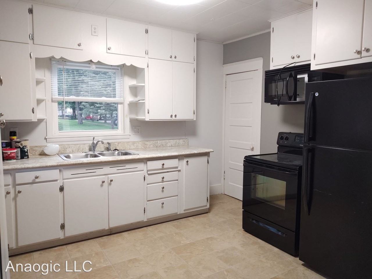 415 N 9th St - Photo 3 of 17