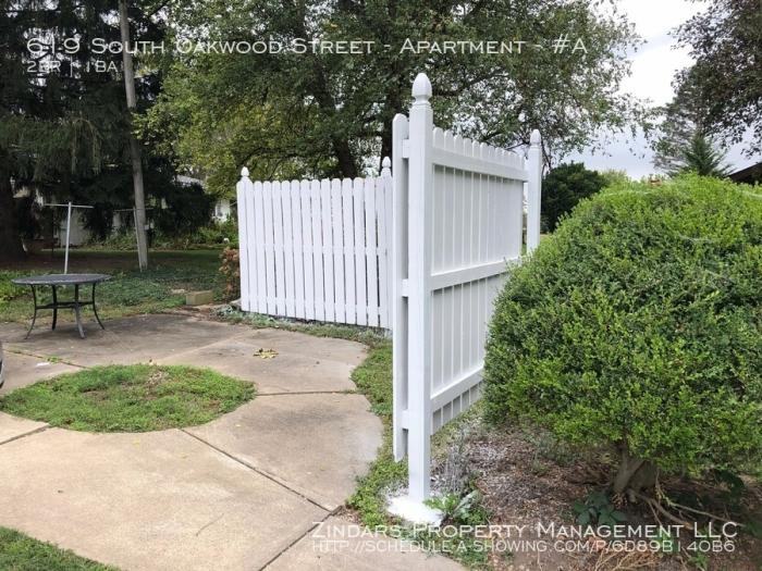 619 South Oakwood Street - Apartment - Photo 3 of 24