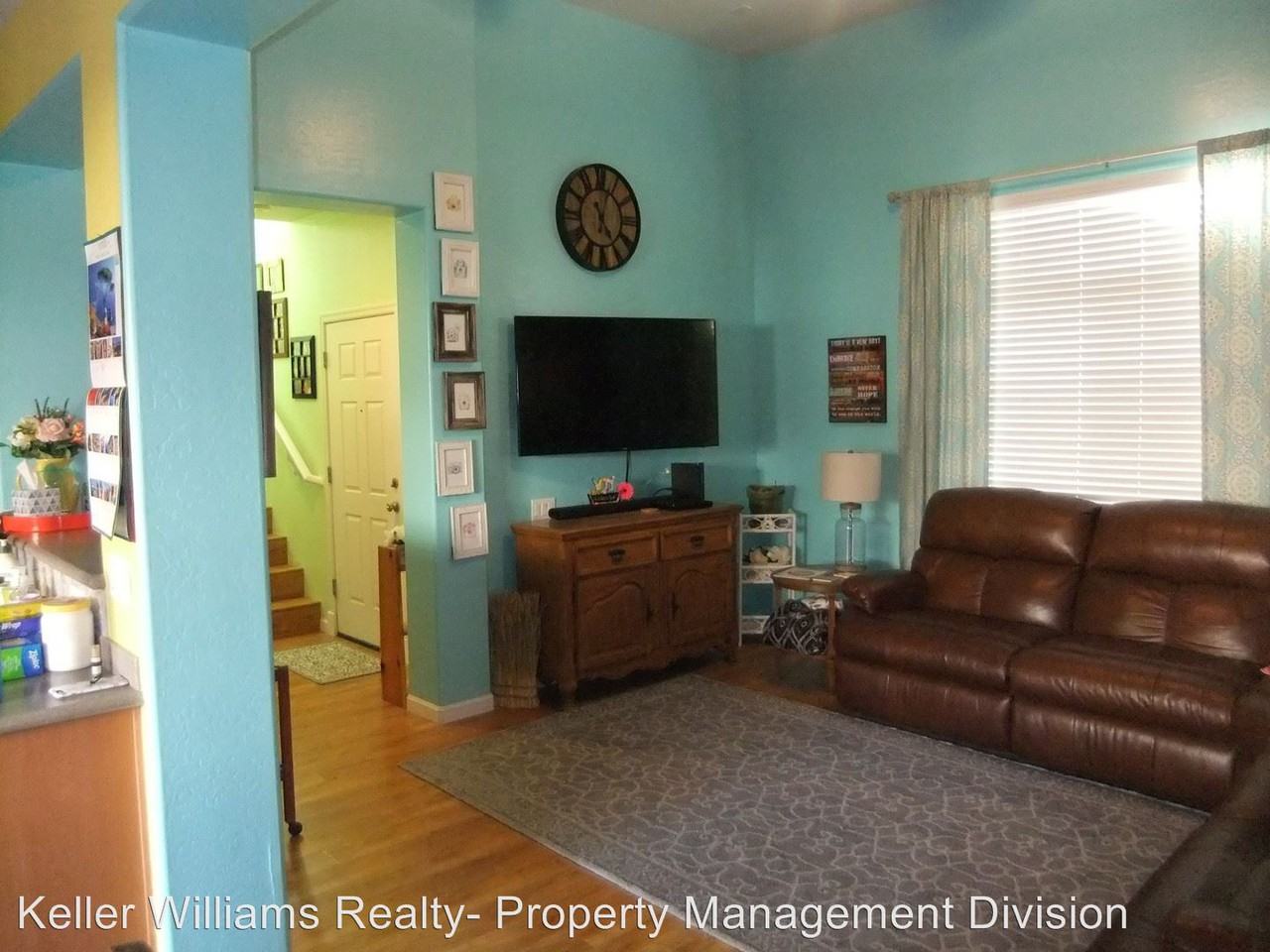 1950 W Davis Rd - Photo 3 of 19