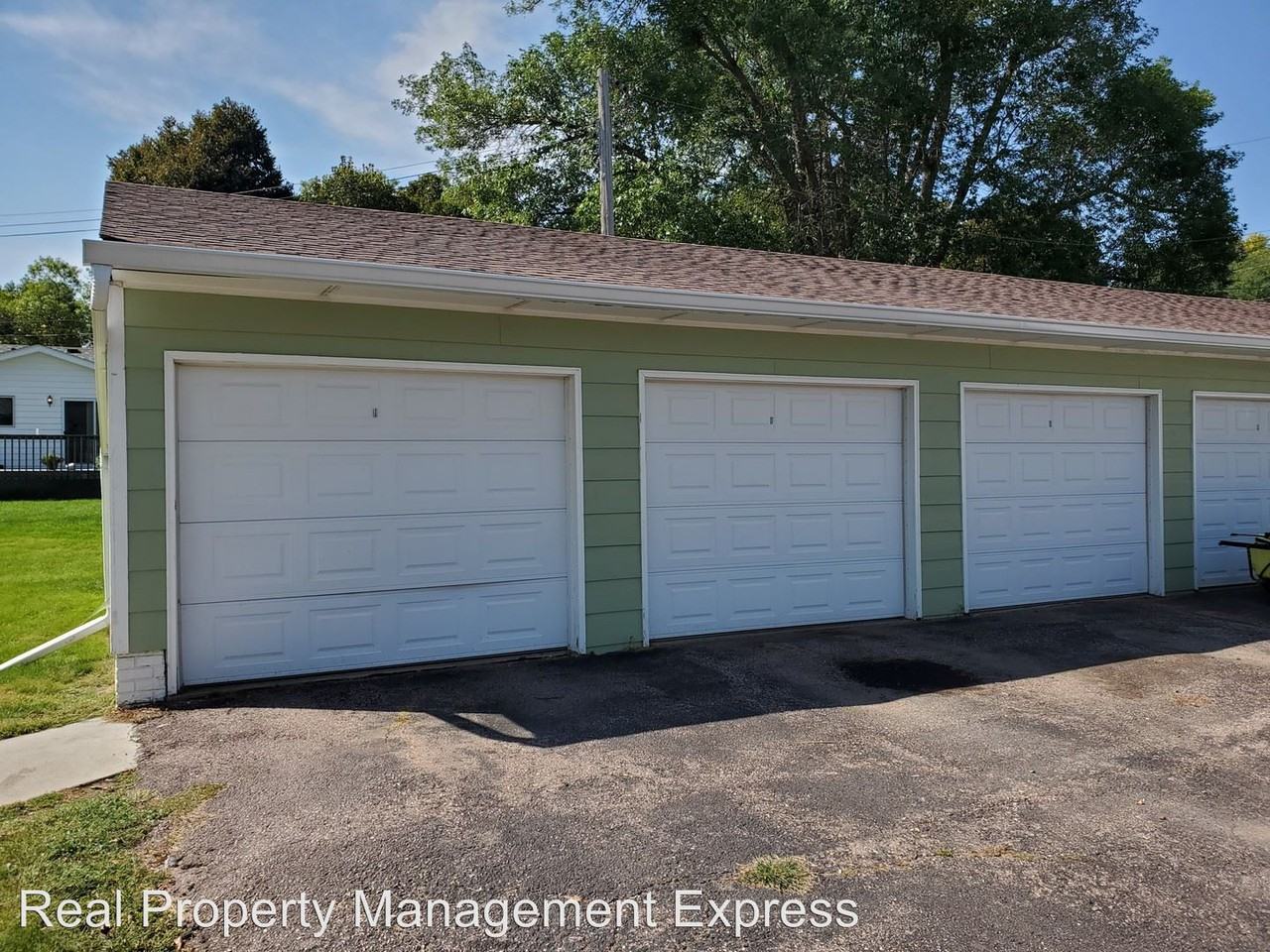 1204 E Pam Road - Photo 3 of 8
