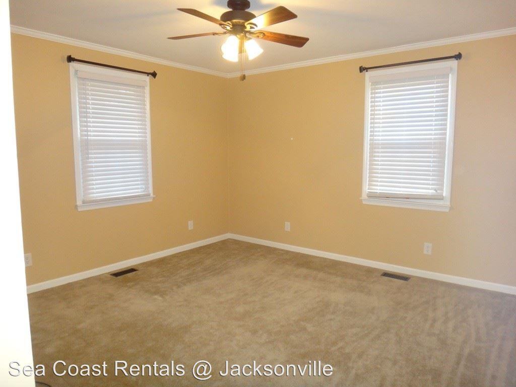 1403 Clifton Road - Photo 3 of 19