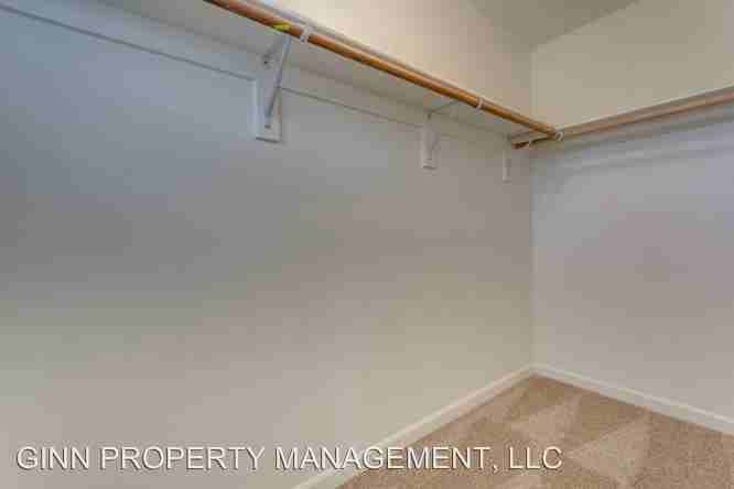 4316 Ne 34th Circle - Photo 2 of 36