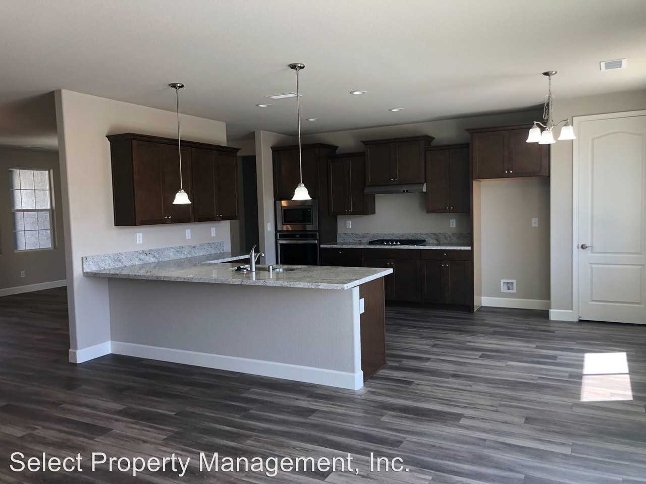 305 San Roma Drive - Photo 2 of 23
