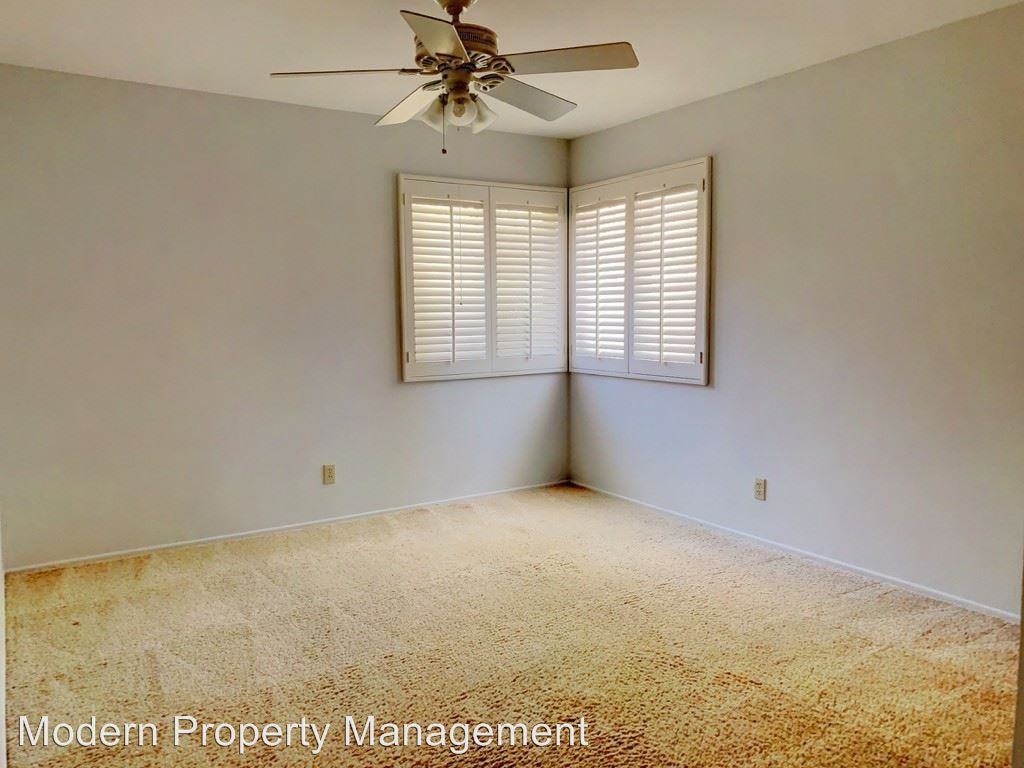 20045 Avenue Of The Oaks - Photo 2 of 32