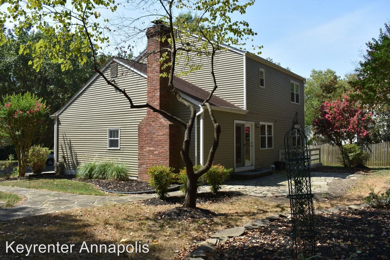 3108 Ervin Court - Photo 2 of 24