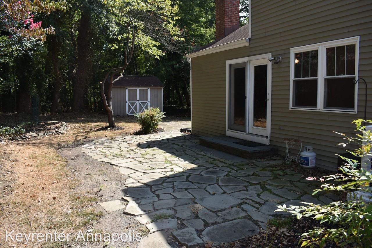 3108 Ervin Court - Photo 3 of 24