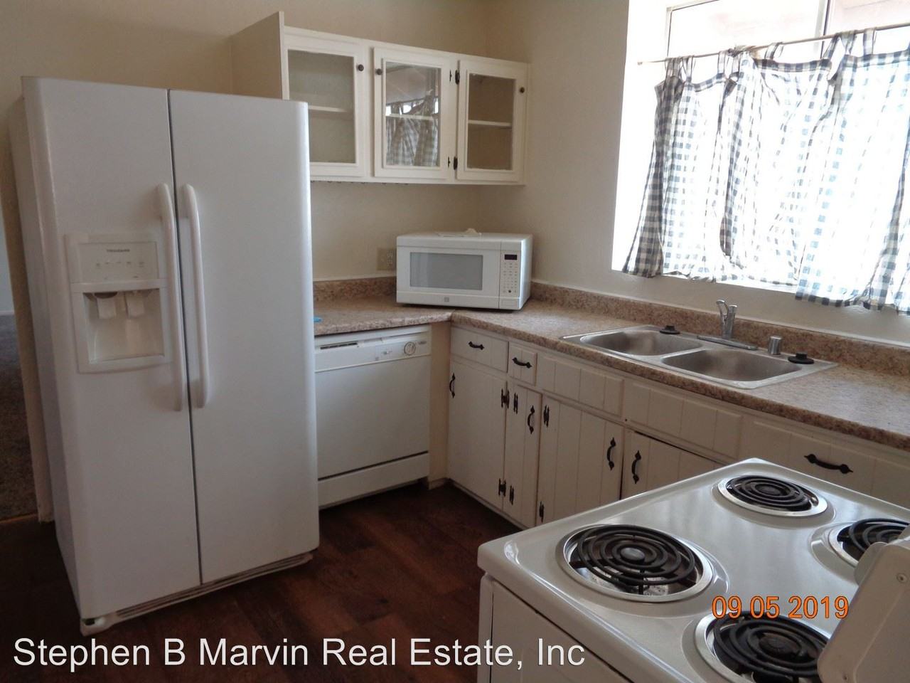 4466 East Lancaster Blvd - Photo 3 of 18