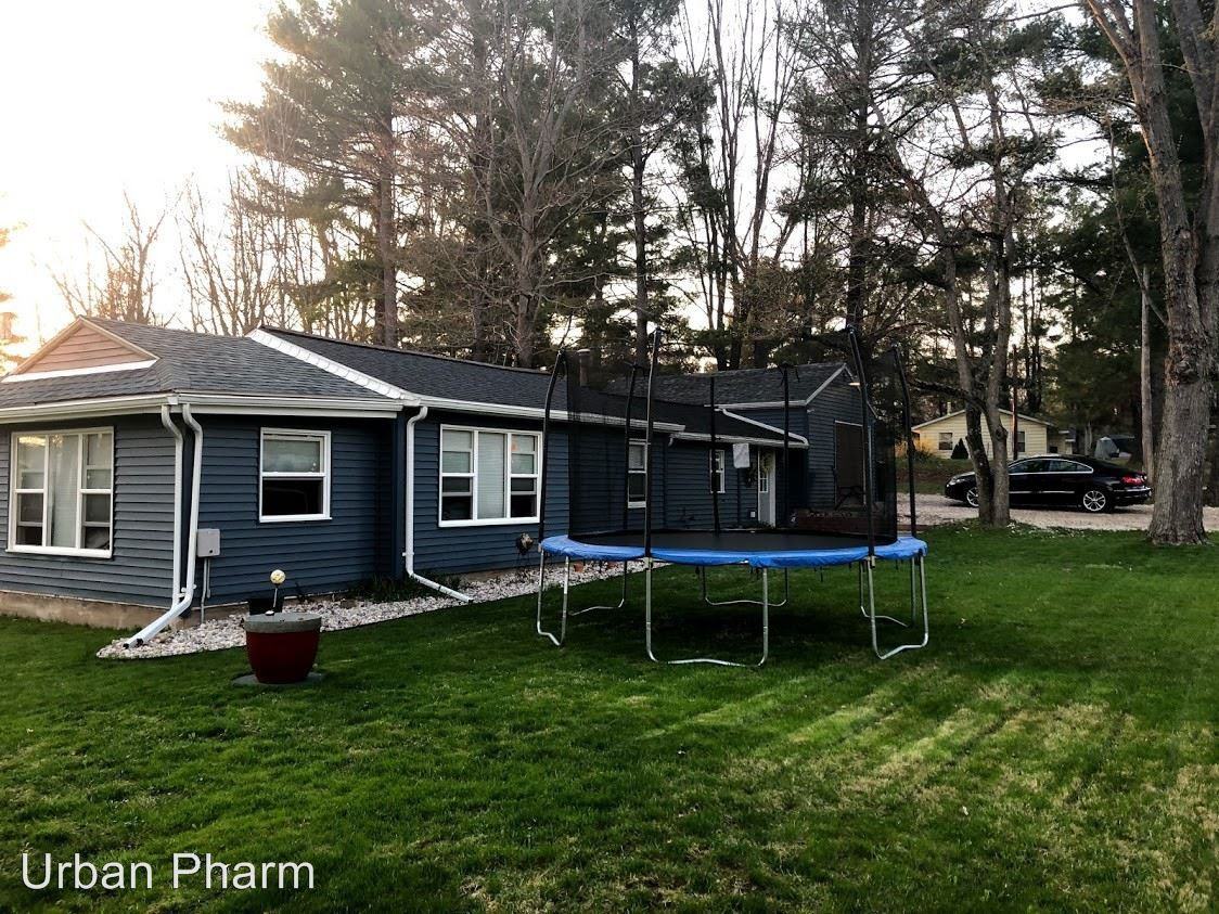 4707 Main - Photo 2 of 26