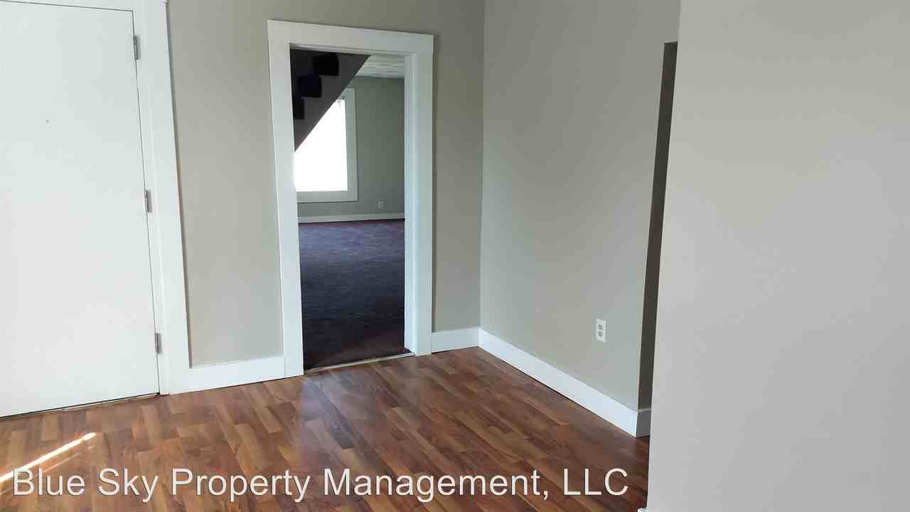 715 E. Harris - Photo 3 of 7