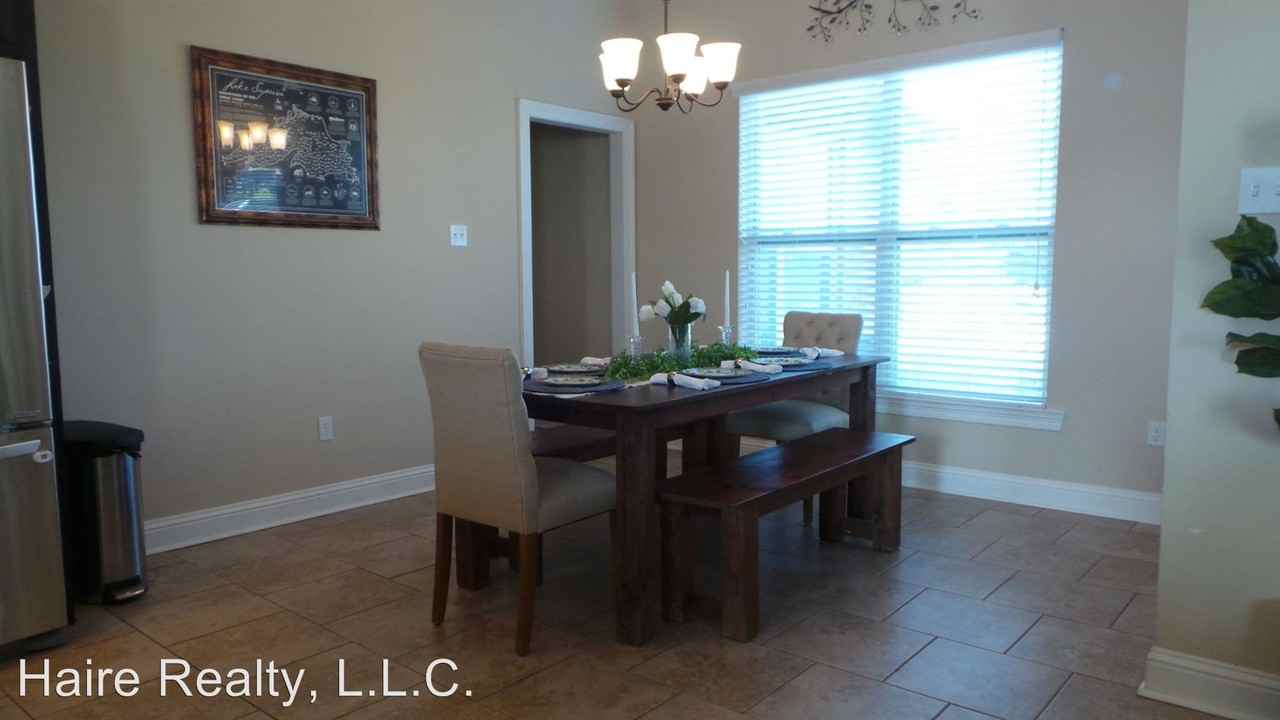 982 Maize Street - Photo 3 of 15