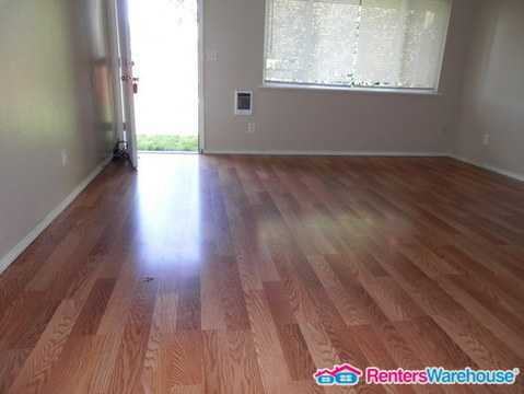 2912 S 80th St - Photo 2 of 13