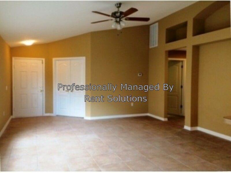 23512 Bermuda Bay Court - Photo 2 of 10