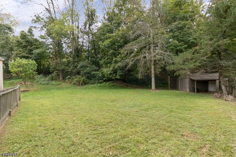 1117 County Rd 519 - Photo 2 of 25