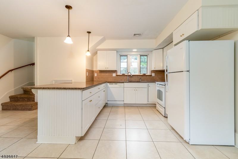 1117 County Rd 519 - Photo 3 of 25