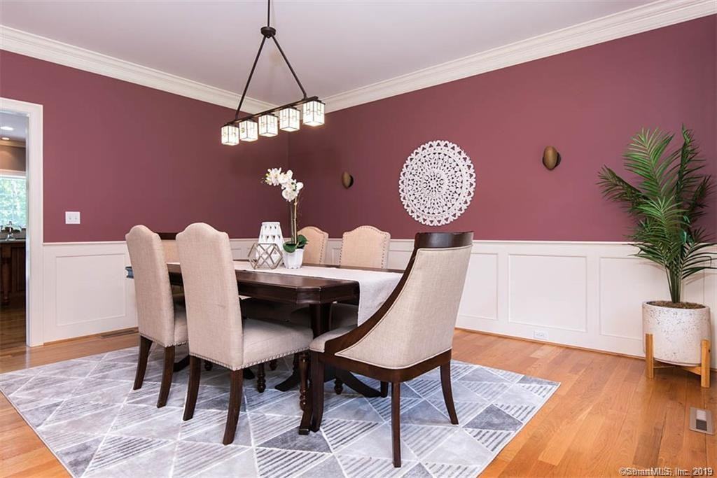 1285 Neipsic Road - Photo 3 of 39