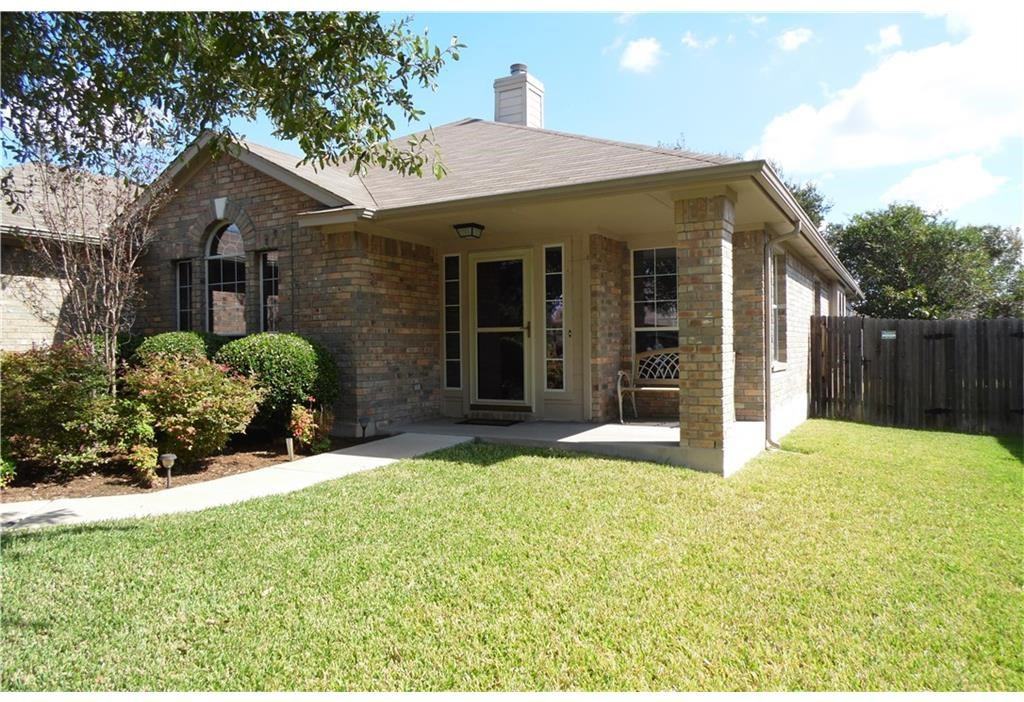 3417 Rod Carew Dr - Photo 3 of 39