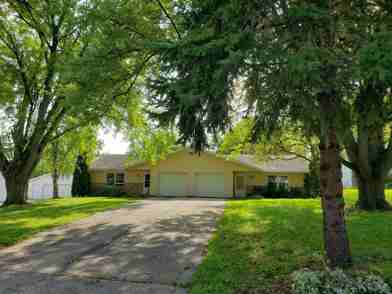 607 East Oak Street A Cottage Grove Wi 53527 Studio Apartment