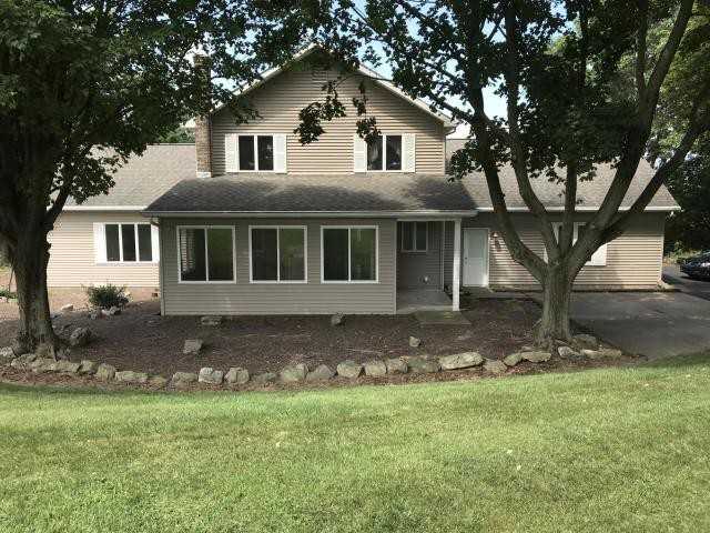 513 Hilltop Lane - Photo 2 of 6