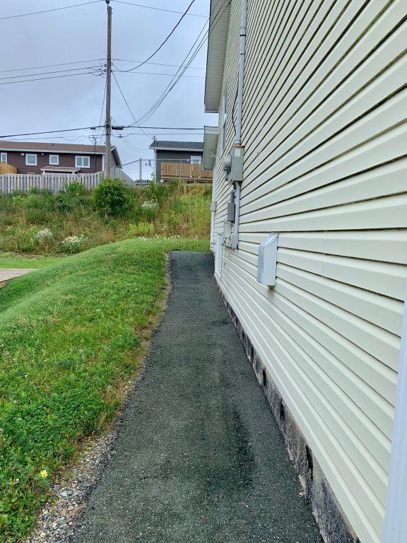 79a Farrell Drive - Photo 2 of 4