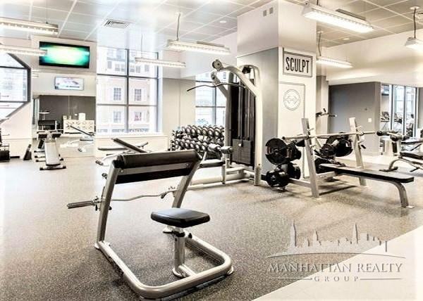 West 48th Street #18J - Photo 6 of 12